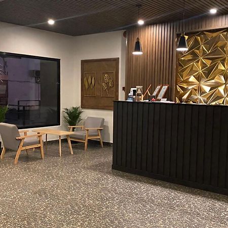 Rudolfo Suites Roxas City Ngoại thất bức ảnh
