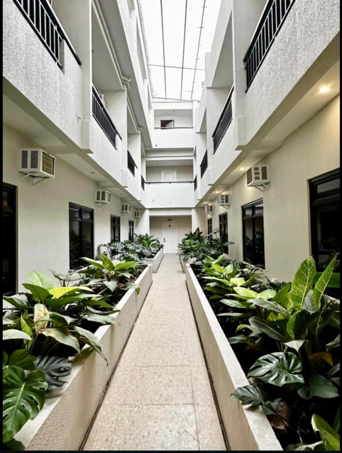 Rudolfo Suites Roxas City Ngoại thất bức ảnh